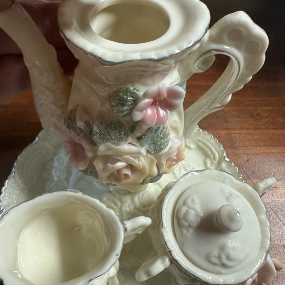 Floral Ceramic Tea Set with Pink Roses - Picture 2 of 9